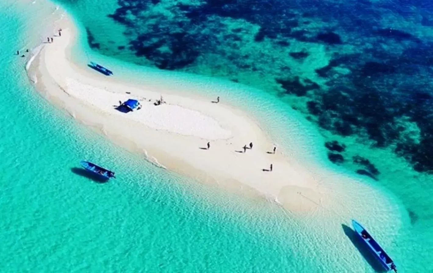 Rekomendasi Wisata di Kepulauan Aru: Pulau-Pulau Terbaik untuk Menyatu dengan Alam - Cilacap Kekinian